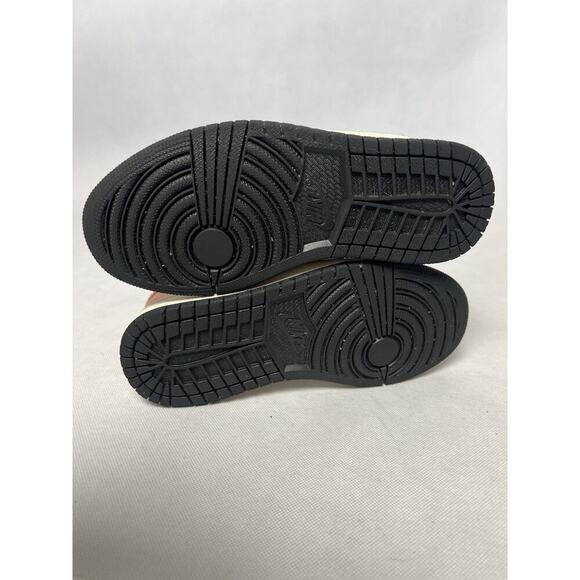 Air Jordan 1 Retro High OG SKYLINE Size 5.5 DX0054-805 - Picture 10 of 10